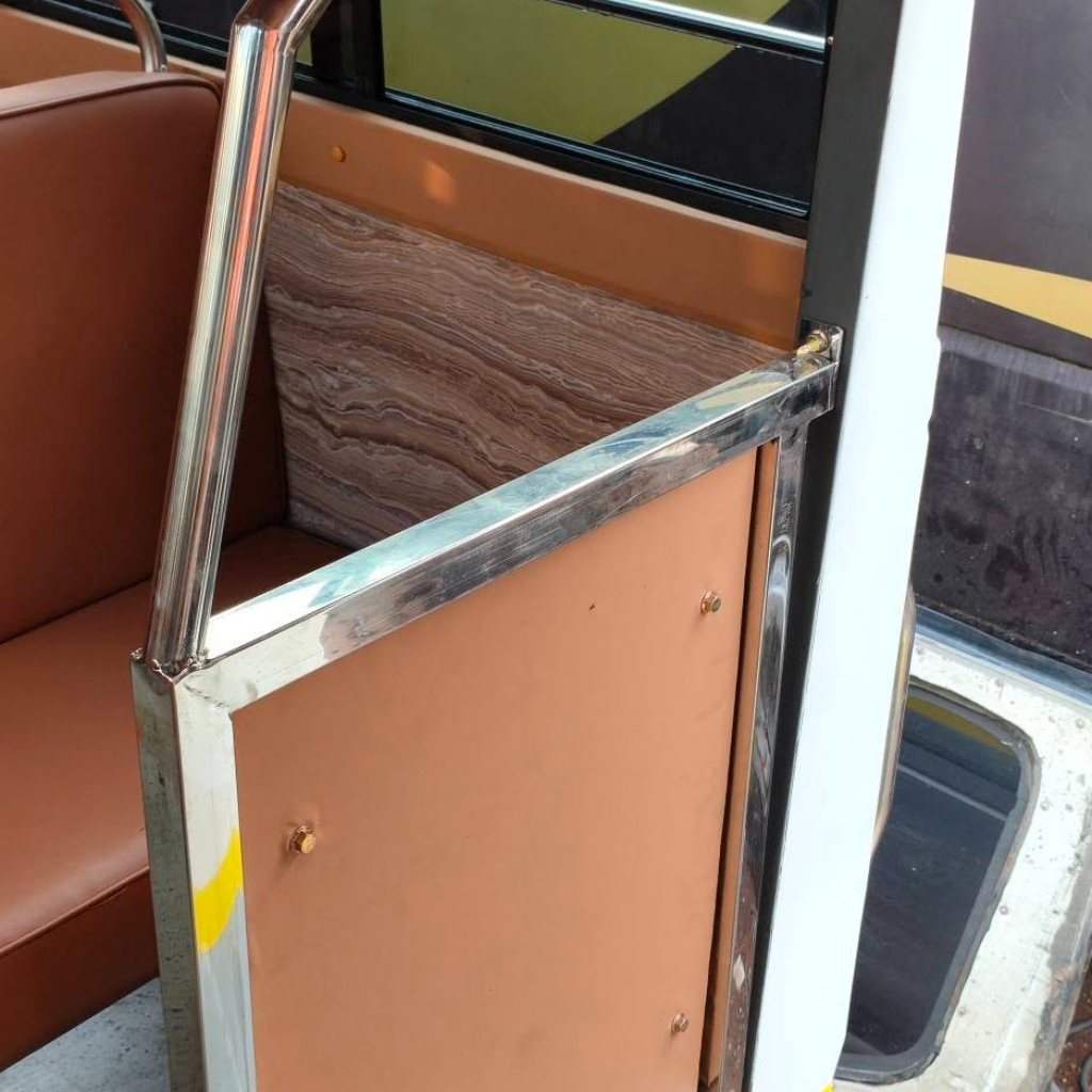 Mitsubishi Fuso AC Bus